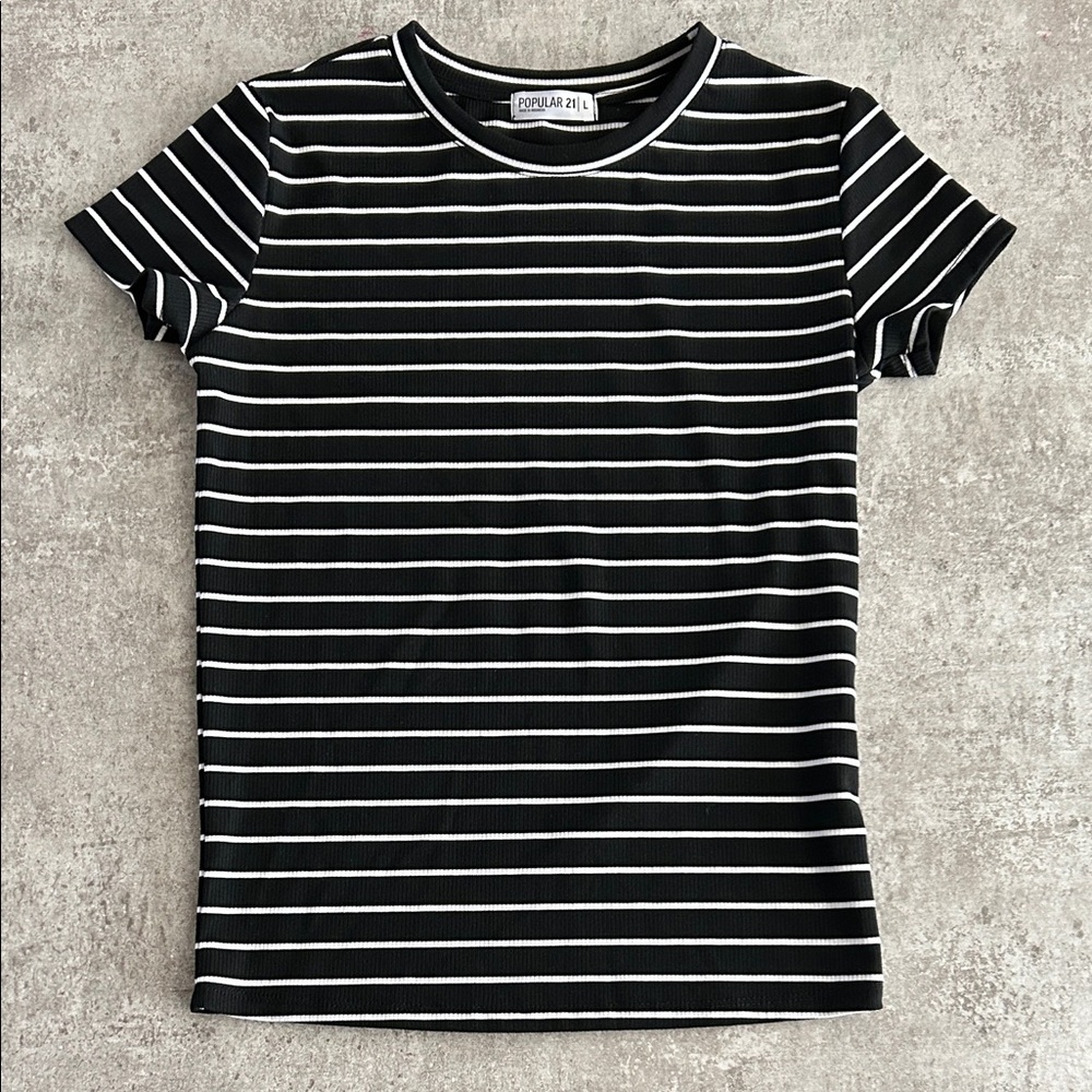 Black and White Striped Short Sleeve Tee - Fitted